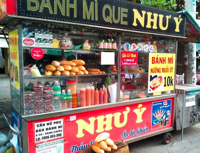 Bánh mì que Như Ý tại Nha Trang